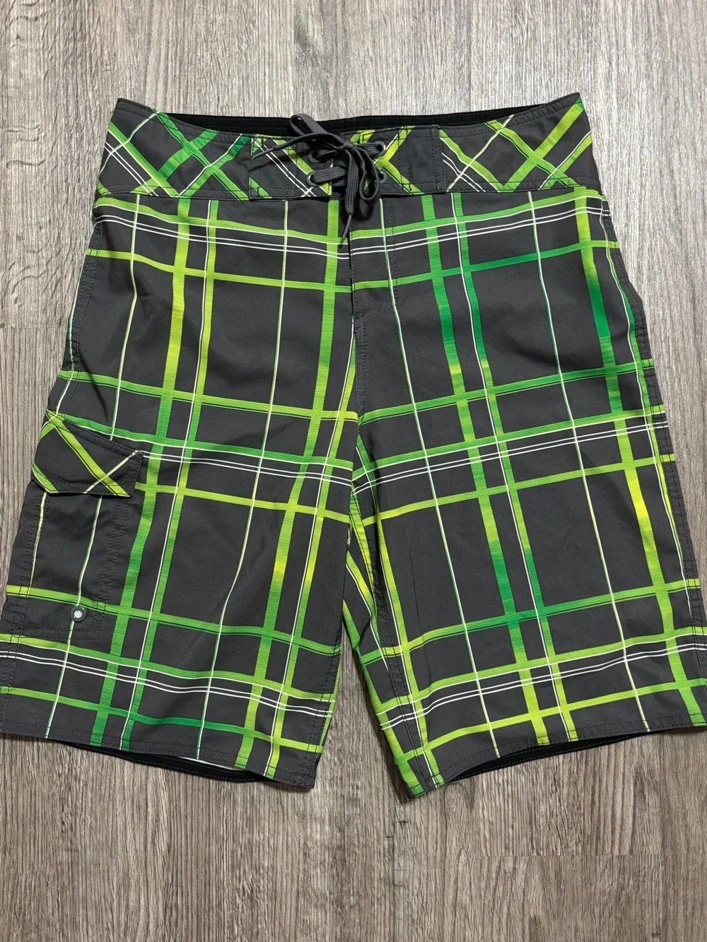 Mossimo Supply Co Board Shorts Mens 32 Dark Gray Green Plaid Swim Surf Beach